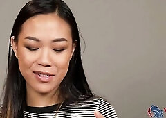 Minnie Scarlet gives a sexy JOI for anyone with a vulva. See as that babe guides viewers how to please themselves and cums so hard her glass sextoy is