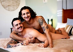 Celebrate the sexual chemistry of Guido and David Handful