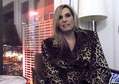 Roxy Revolver BTS Interview