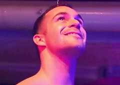 Fabio Darko Undresses on Stage #2