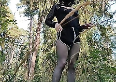 Walking in a Park Dressed like a Slut And A Huge Cumshot