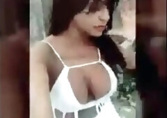 Mt Rider grabbin Street Tgirl CCK