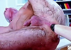 Sex beside employee 2