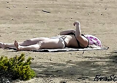 voyeur hunting. I spied a tanning and masturbating blond