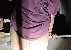 i was excited all day expecting for lunch and couldnt resist but to watch if i could handle my recent huge sex-toy it was a struggle just getting it i