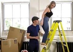 Busty hottie cheats on husband with handsome neighbor