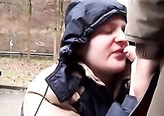 Cute Brunette hair Doesn't Mind Sucking and Banging in the Rain