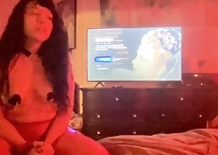 Great Amateur Video Of Hot amateur brunette masturbates