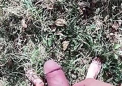 Stripped hiking JO, cum and clean the pipe with warm pee