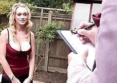 WOW, look at her huge and natural breasts. The stud couldn't get his eyes of her super hawt boobs and that made her indeed lascivious so that bab
