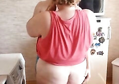 Big Beautiful Woman aged mother in law gets cunt fingering