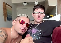 DWEEB WITH A HUMUNGOUS MAN MEAT LEAVING THE MANSION ALL CRACKED UP. - FREE-FOR-ALL