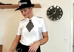 Old amateur mama sex-toy experience