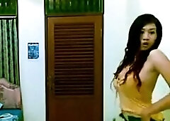 Indonesian Babe's Joged Keong Lonte Striptease