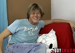 Adorable twink Dillon Samuels pleasures himself solo using a fleshlight