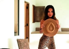 Brunette Solo Webcam Masturbation