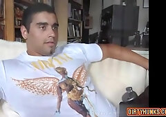 Watch this amateur muscle babe take a hot load in her mouth after a steamy oral session