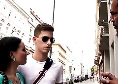 Perverse cuckold spouse looks her wife booty screwed by a ebony rod and licks her twat.