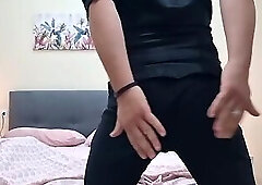 SPIT WORSHIP  SHE SPITS ON COCK AND ENJOYS - HUGE LOAD OF CUM TO SWALLOW