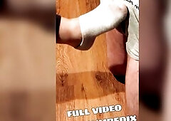 In this episode I didn't let my thrall take off her pants. That guy had to politely kneel and see my divine foot wank him. Naturally, I didn'