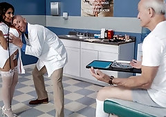 Glamorous hottie Lela Star likes his massive dick so much