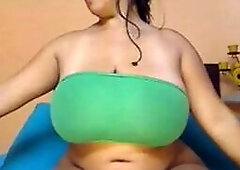 Big-Titted Latina Babe's Webcam Show