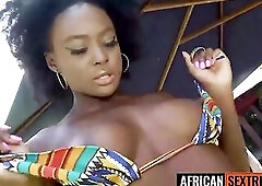 Nasty Darksome Skin Ebony Whore Gives The Hottest Sloppy Oral-job To White Weenie Outside