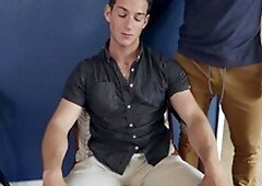 Sean Cody: Muscle american Lachlan accompanied by Archie bareback doggy sex in bath