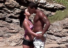 Latin babe Gal Rides Knob Like a Pro