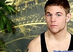 Sixpack stud tugs on his wang until he cums