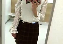 absolutely beautiful crossdresser cums handsfree 4