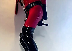 CD Gal Exhibition Strapped on Turntable with Magic Vibro