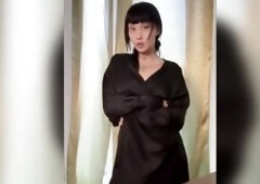 Would you take shower with me? I make you cum in thirty sec ????