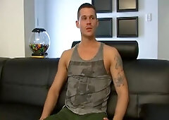 Aussie hunk worked over by gay