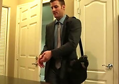 Men: Unexpected Bond over Dress & Socks
