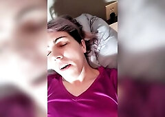 Quick episode whilst roommates are home