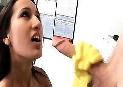 Amia Miley Handjob Orgasm