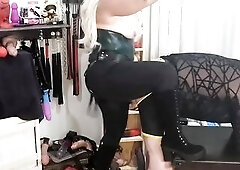 BLONDIE PEGS HIM WITH A MASSIVE COLORFULE RAMROD