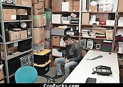 LP Officer Stuffs A Thief’s Smooth Hole With His Black Cock