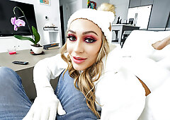 Ana Rose looks cute in her wintery outfit and sucking dick