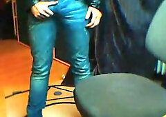 Hidden hot secret - stroke off for LeatherLee