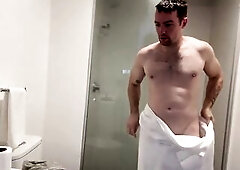 Large Butt Mexican mother I'd like to fuck, Ely Marquez goes behind the scenes with her white man Andres Acosta. The 2 take u behind the scenes o