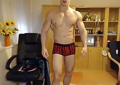 americanmusclehunks: Phantom Fucking