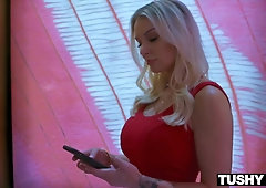 TUSHYRAW Naughty Blondie loves getting her asshole stretched