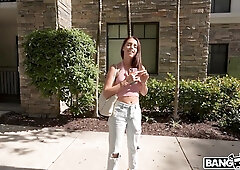 Lila Love In Shell Take Dick For Money