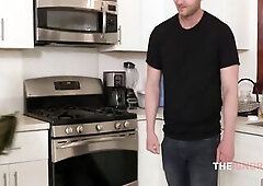 Super Hawt Blond Aussie Beauty Free Used By A Favourable Stud - Fit Kitty, Yumi Sin, Brad Sterling