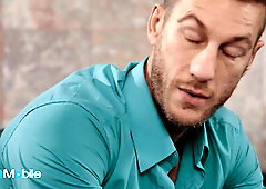 Blonde casting candidate gets intimate with Ryan Mclane at London River